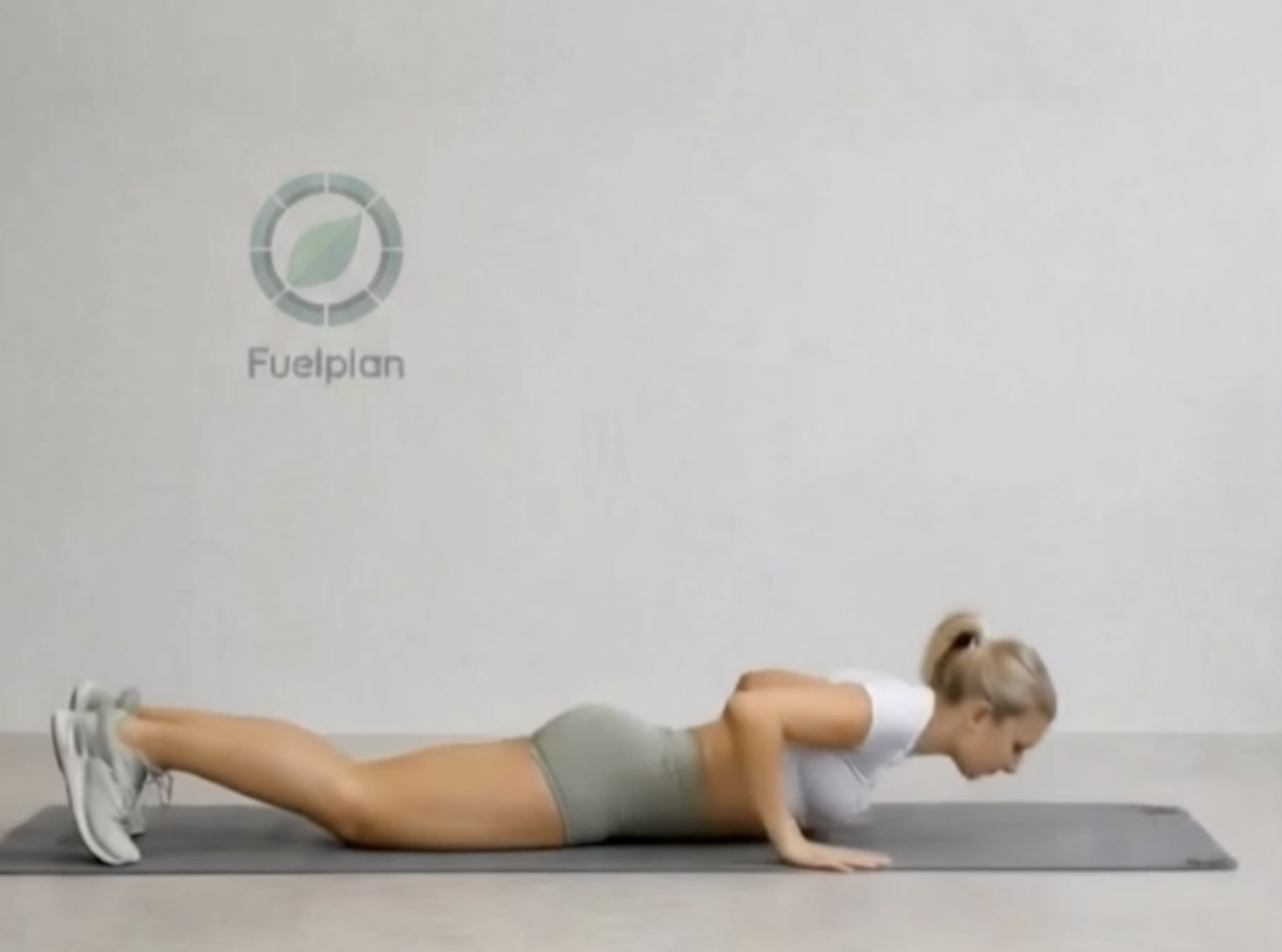Burpee + Punches demonstration