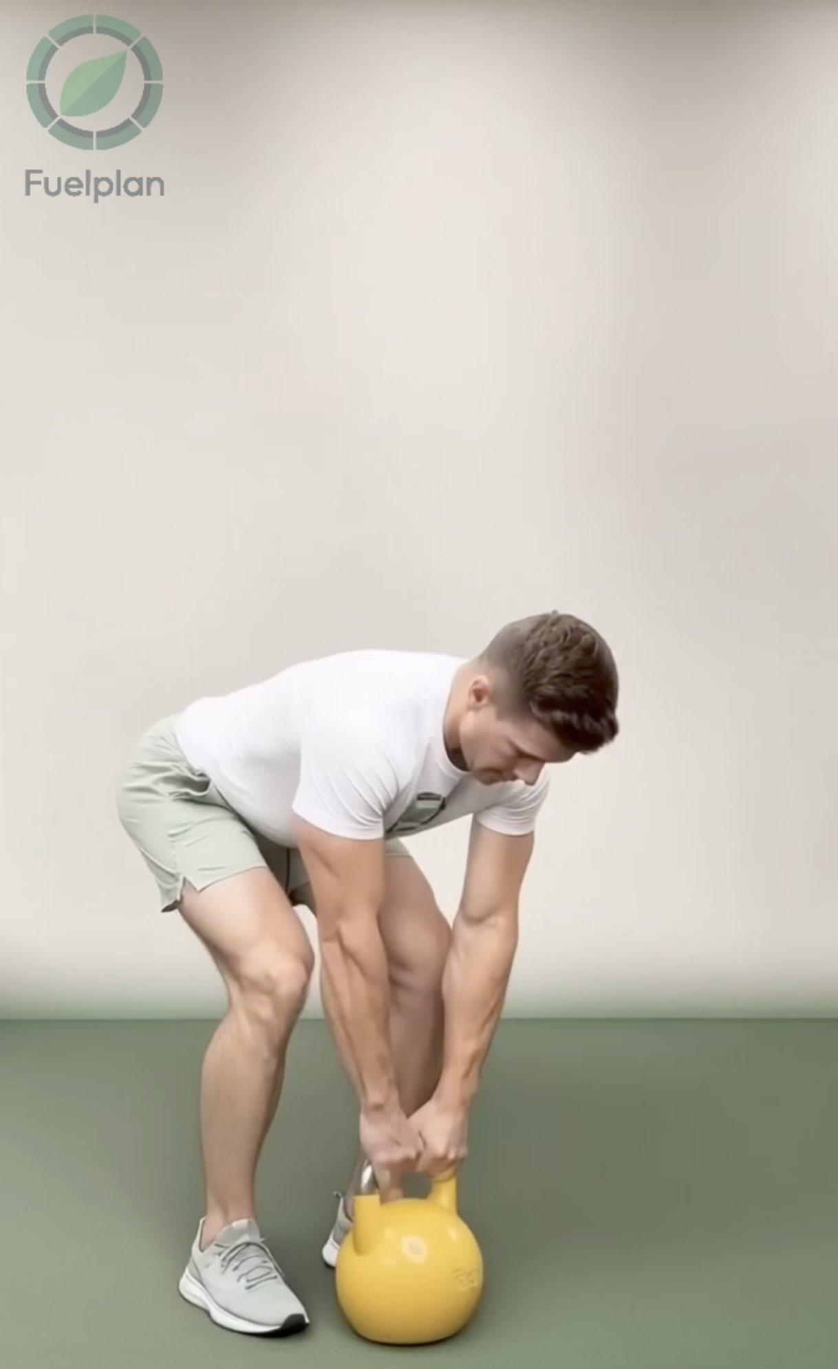 Reverse Curl Front Raise demonstration